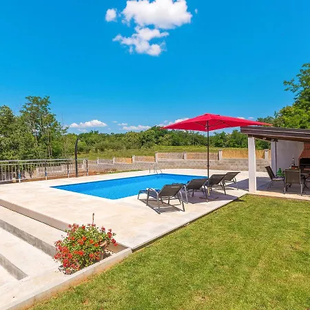 Holiday home Laura - Kst414 By Interhome *